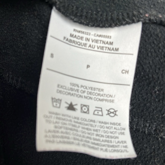 Nike Dri-Fit Dayton Flyers Basketball Zip-up Jacket - Picture 12 of 12